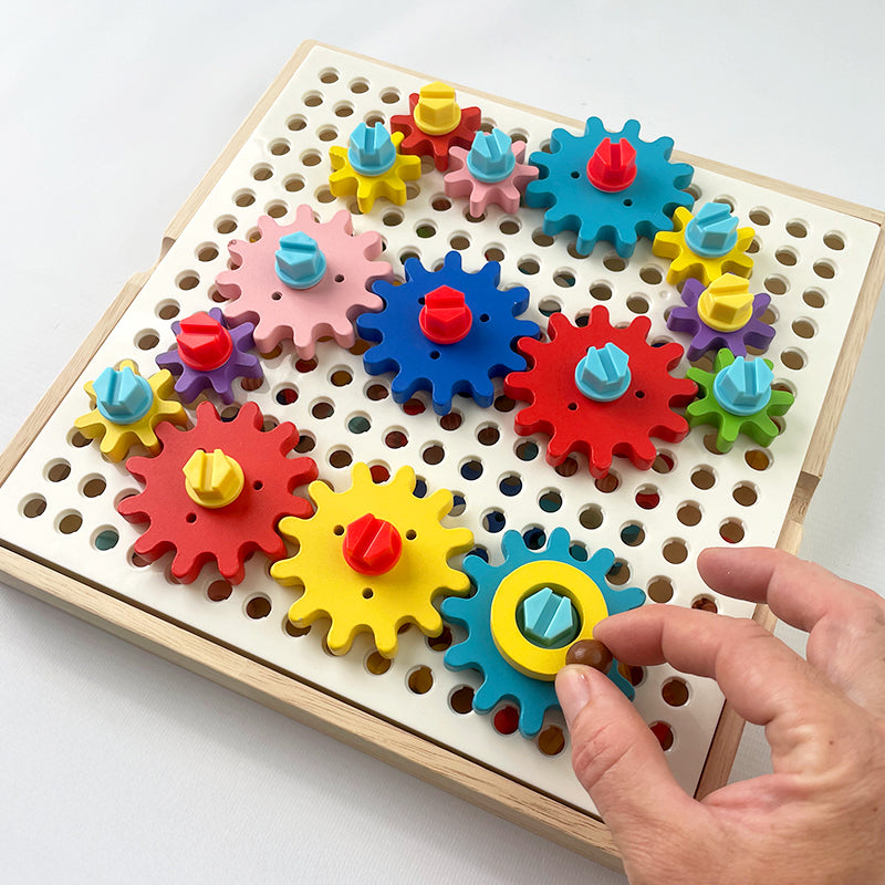 GearUp Play Board – Discover, Connect & Turn!